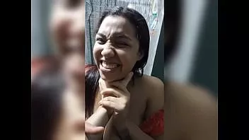 Jouer Enfoncer ma copine de miami états-unis gluspet et pikaa6 elle est belle brune aux gros seins naturels