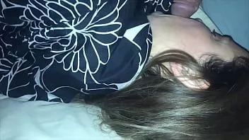 播放 我随机收集的一些口交剪辑。