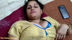 Reproducir Mi vecina Annu Bhabhi Dirty Talking Desi India hermanastra sexo