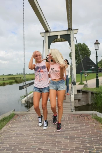 Pornstar Holland