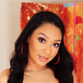 Pornostar Sarah Lace